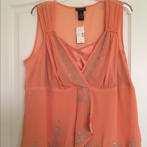 Top - Picture 2 of 6